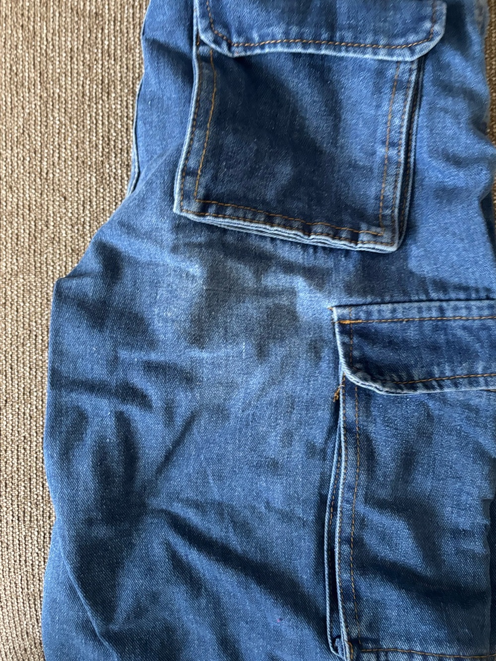 Shorts - Picture 3 of 3